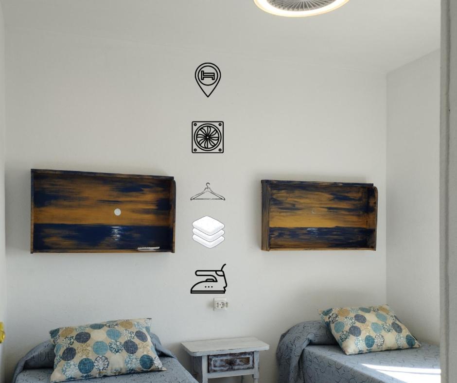 Grandpa Beach House Alicante Esterno foto