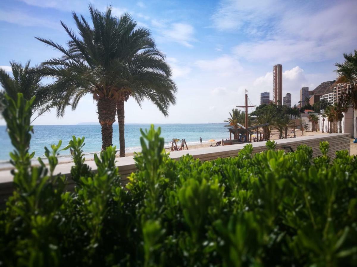 Grandpa Beach House Alicante Esterno foto